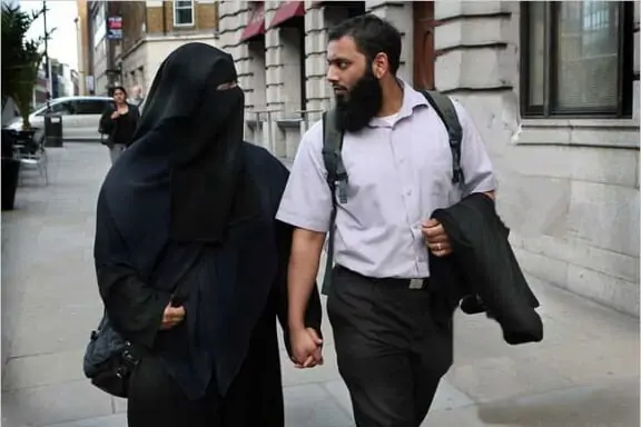 The muslim woman and her husband 1